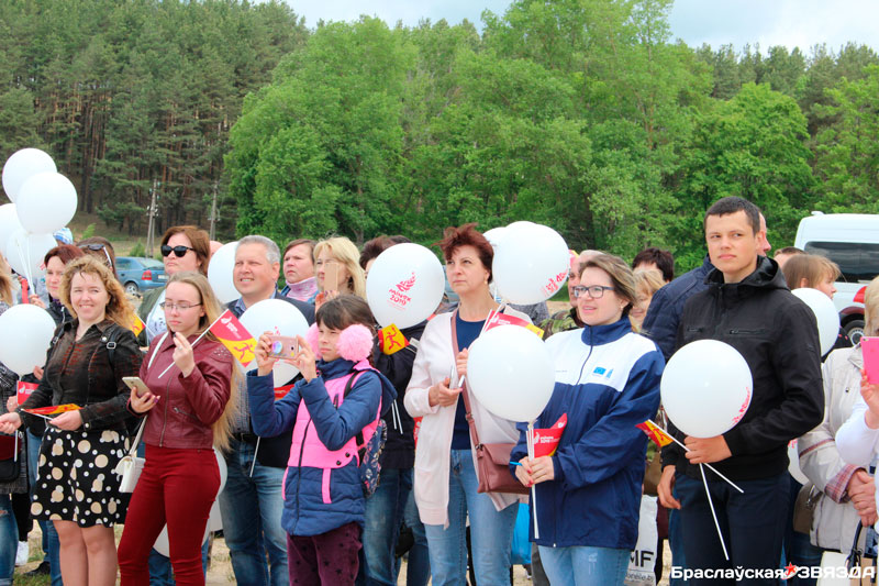 Костел браслав. Браслав борохоловка. Городище замковая гора в браславе. Фестиваль средневековой культуры афиша. Браслав борохоловка.